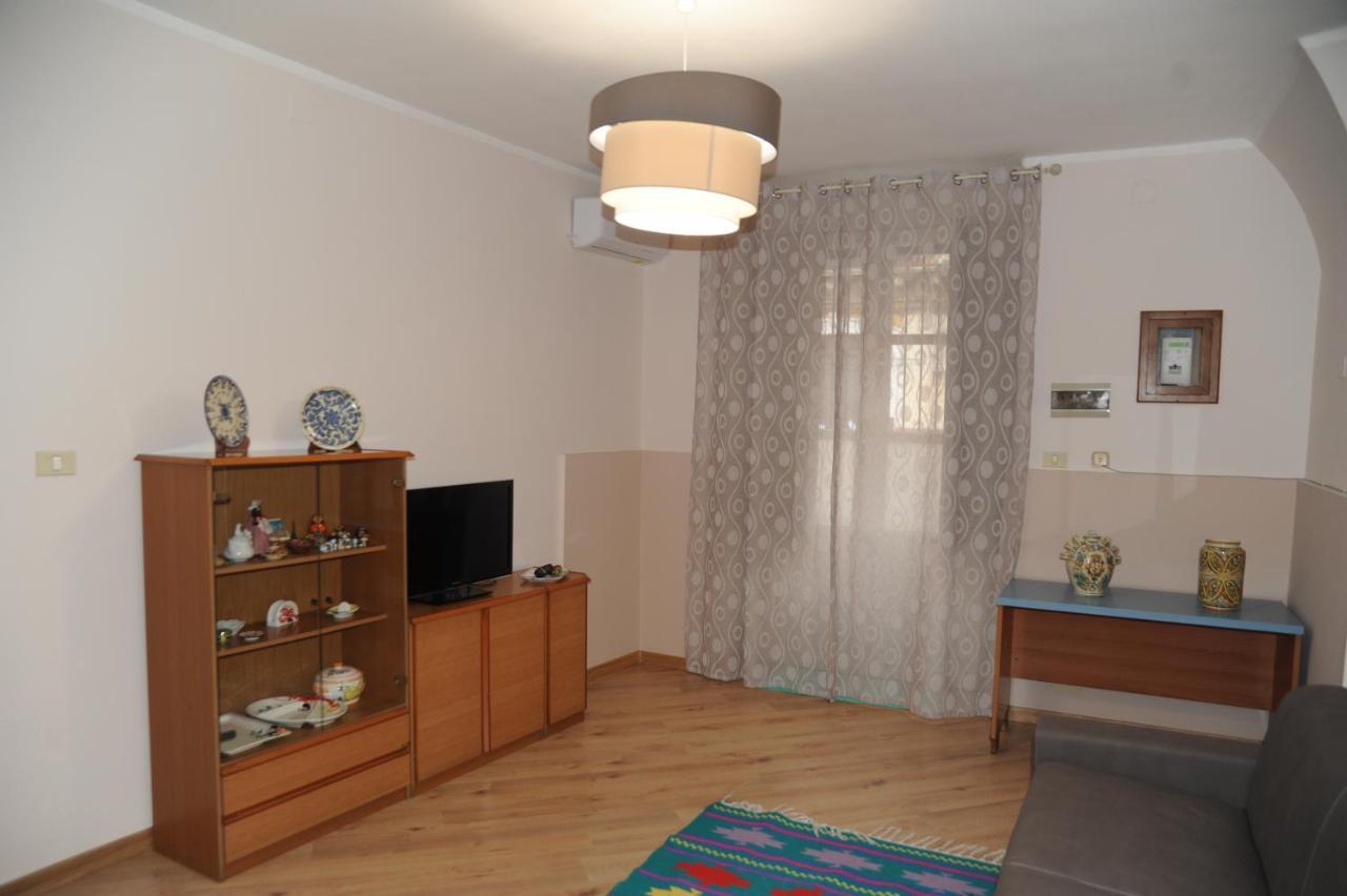 Casa Vacanze Il Nespolo Katania Zewnętrze zdjęcie
